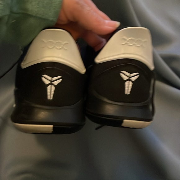 Nike Mamba Fury Snakeskin Black Smoke Grey 2020. Size 8 worn twice. Almost new - Picture 3 of 10